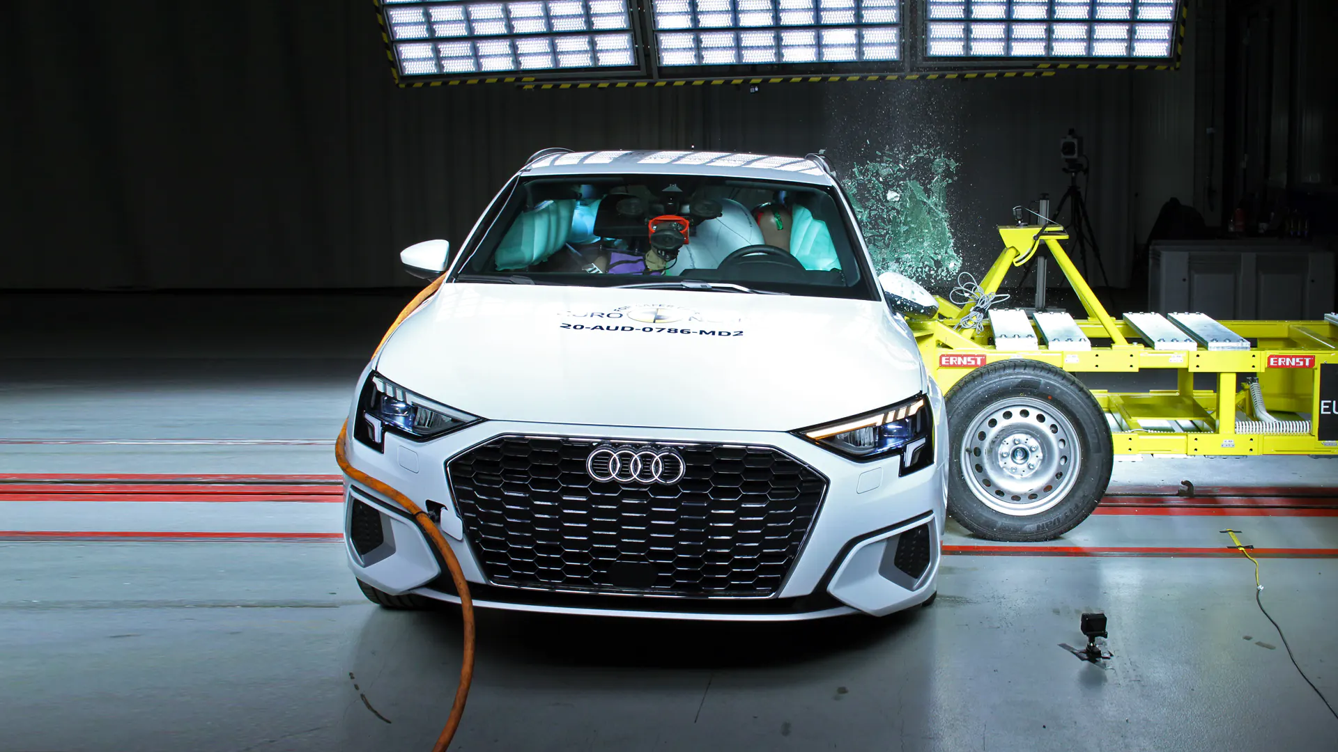 Краш-тесты Audi RS 3 Sedan