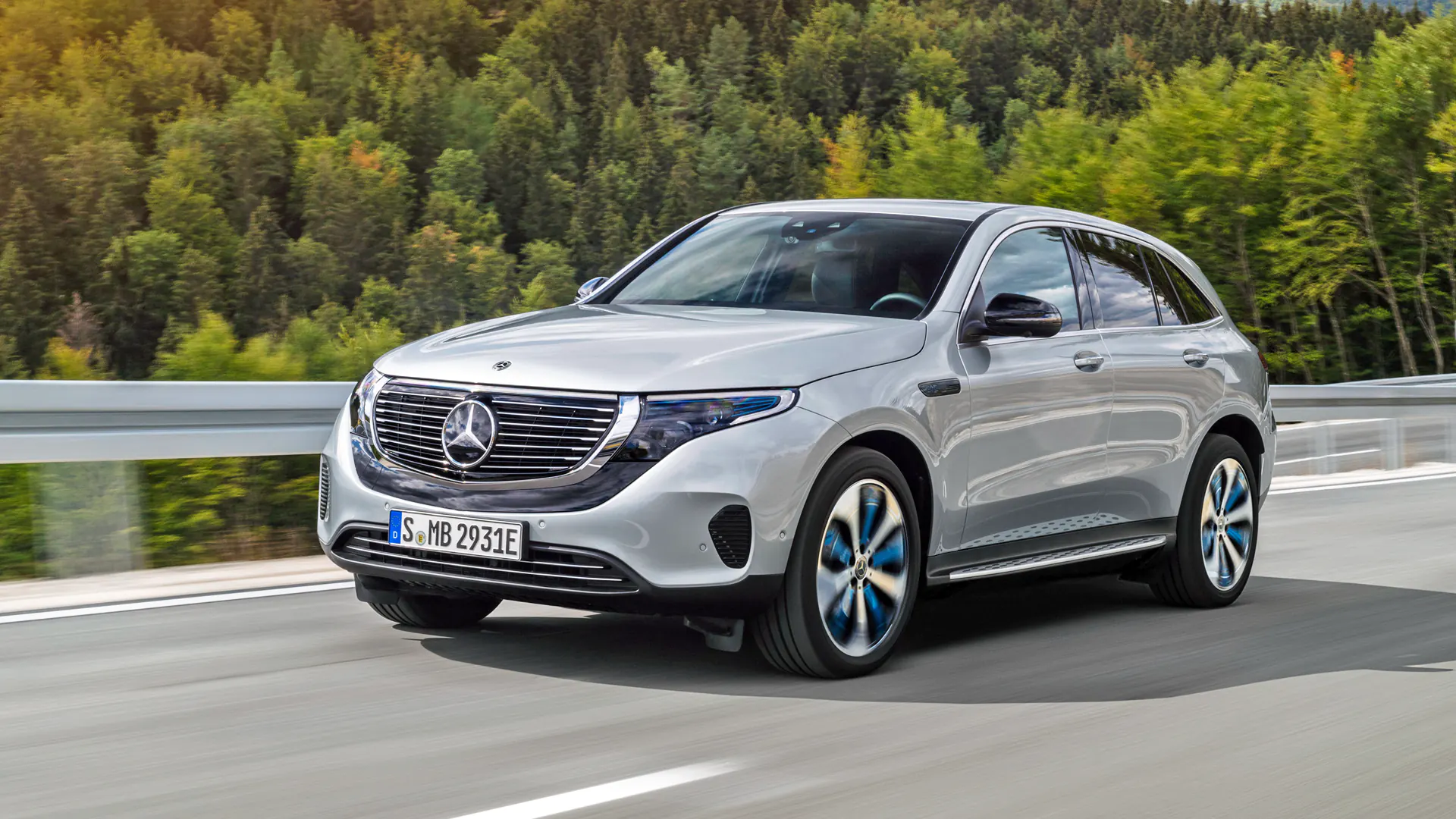 Обзоры и тесты Mercedes-Benz EQC