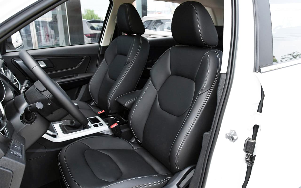 FAW Besturn X40 фото салона FAW Besturn X40 фото салона