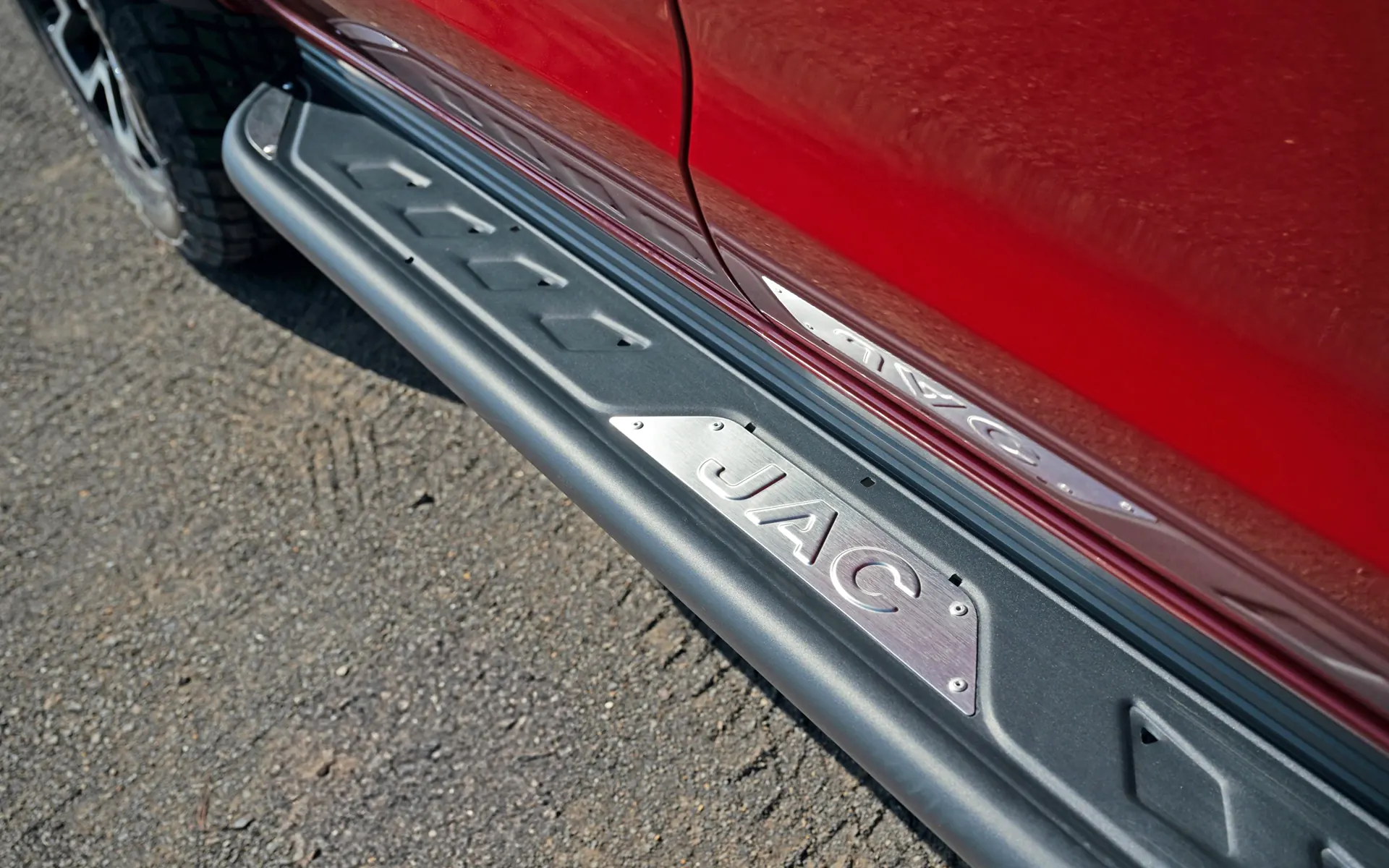 Фото JAC T9 Фото JAC T9