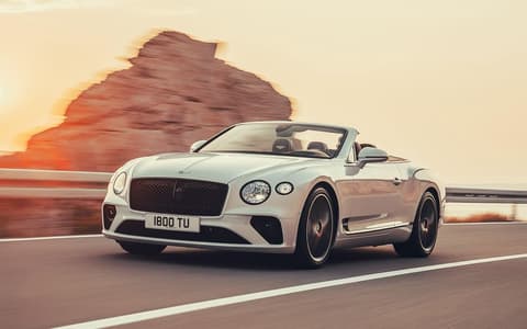Фото Bentley Continental GT Convertible Фото Bentley Continental GT Convertible