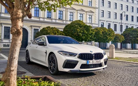 Фото BMW M8 Gran Coupe
