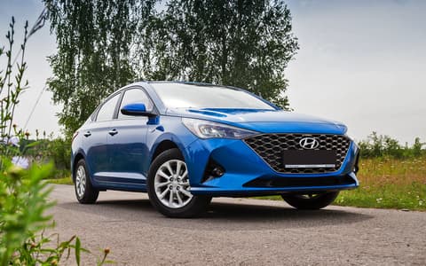 Фото Hyundai Solaris