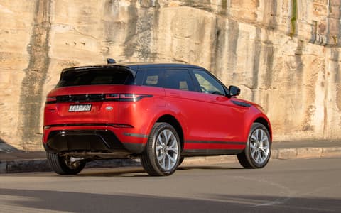 Фото Land Rover Range Rover Evoque сзади