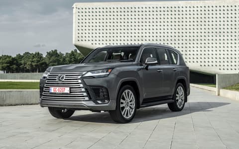 Фото Lexus LX 600 Фото Lexus LX 600