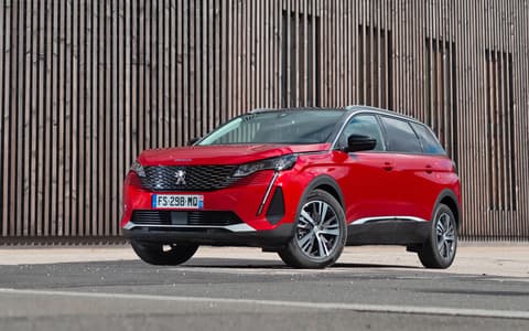 Фото Peugeot 5008 Фото Peugeot 5008