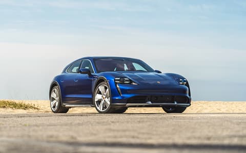 Фото Porsche Taycan Cross Turismo