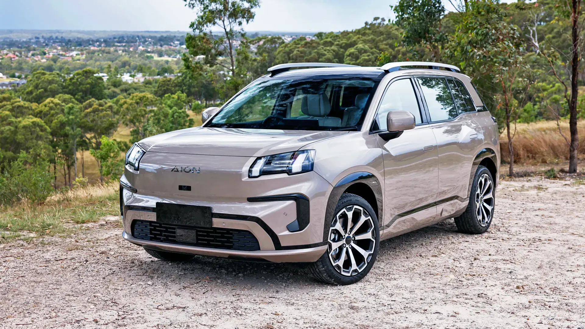 Фото GAC Aion V